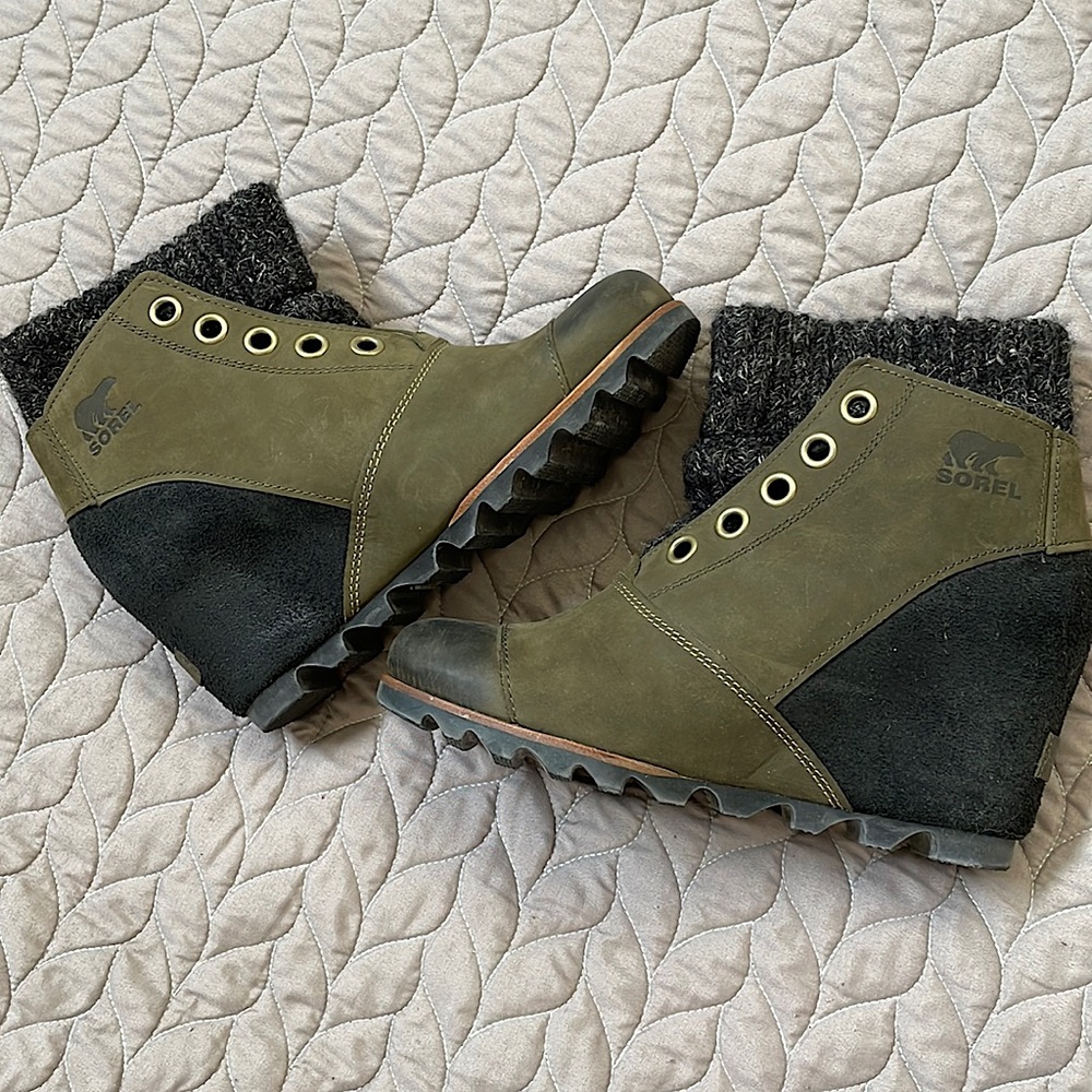SOREL wedge winter booties
